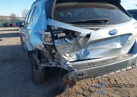 2020 Subaru Outback Premium z USA, uszkodzony, nr VIN 4S4BTAEC6L3126967